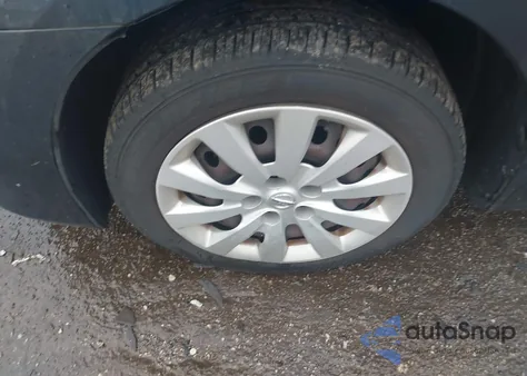 2015 Nissan Sentra Fe+ S/S/Sl/Sr/Sv z USA, uszkodzony, nr VIN 3N1AB7AP9FY218734